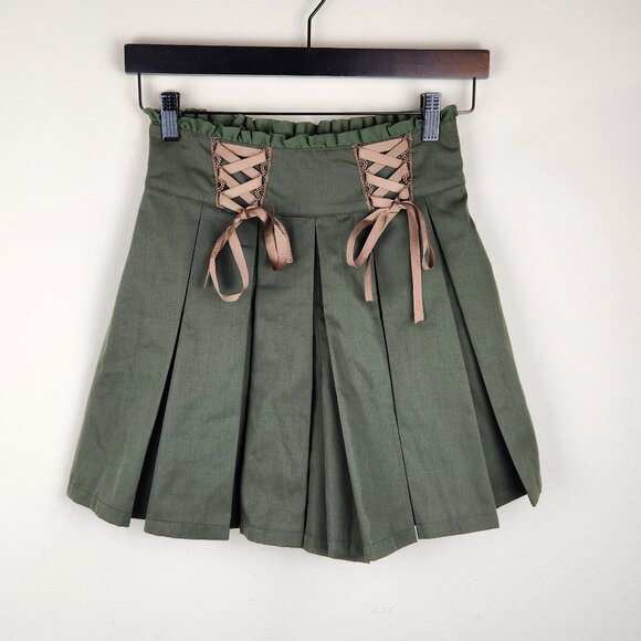 Axes Femme Pants - Axes Femme Japan Mori Kei Dark Academia Green Lace-up Pleated Shorts sz M